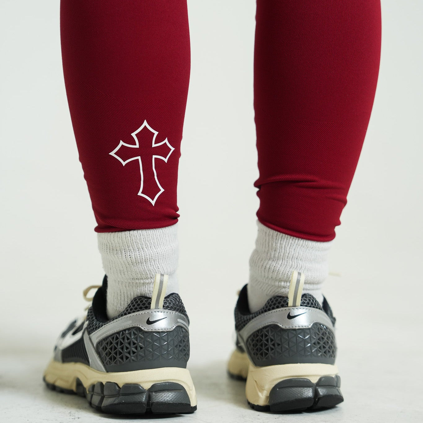 Halo Rise Leggings - Wine Red